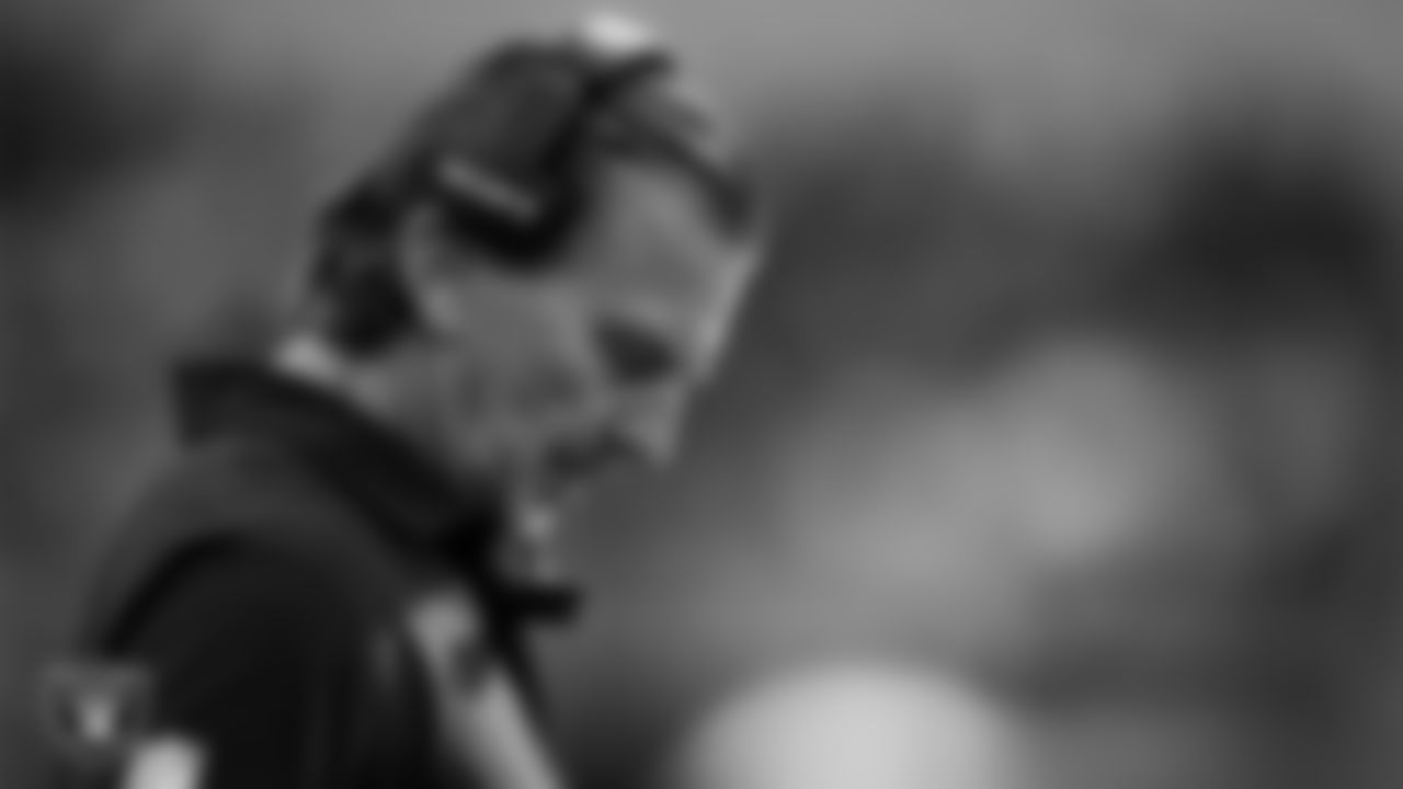 Las Vegas Raiders quarterbacks coach Greg Olson on the sidelines during the regular season away game against the Los Angeles Chargers at SoFi Stadium.