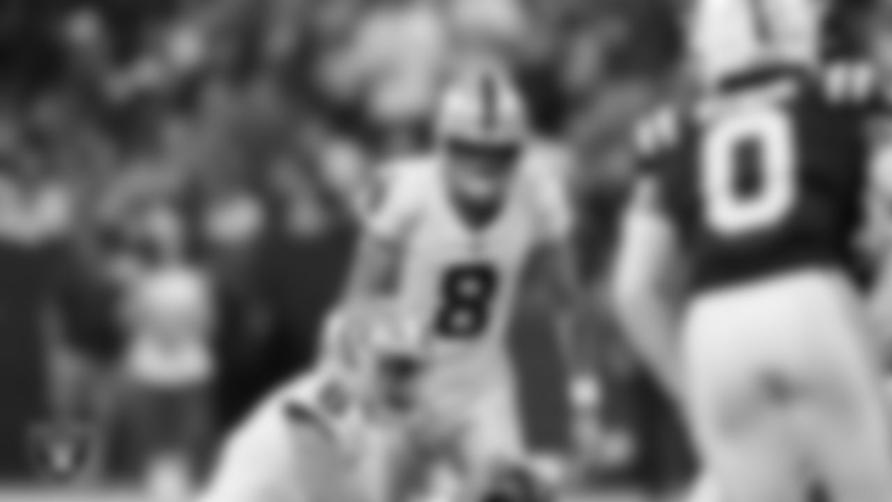 Las Vegas Raiders kicker Daniel Carlson (8) before kicking a 37-yard field goal during the regular season away game against the Indianapolis Colts at Lucas Oil Stadium.