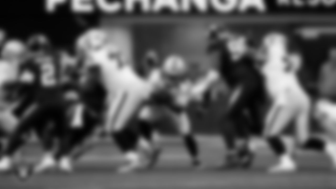 Las Vegas Raiders running back Ashton Jeanty (2) rushes during the regular season away game against the Los Angeles Chargers at SoFi Stadium.