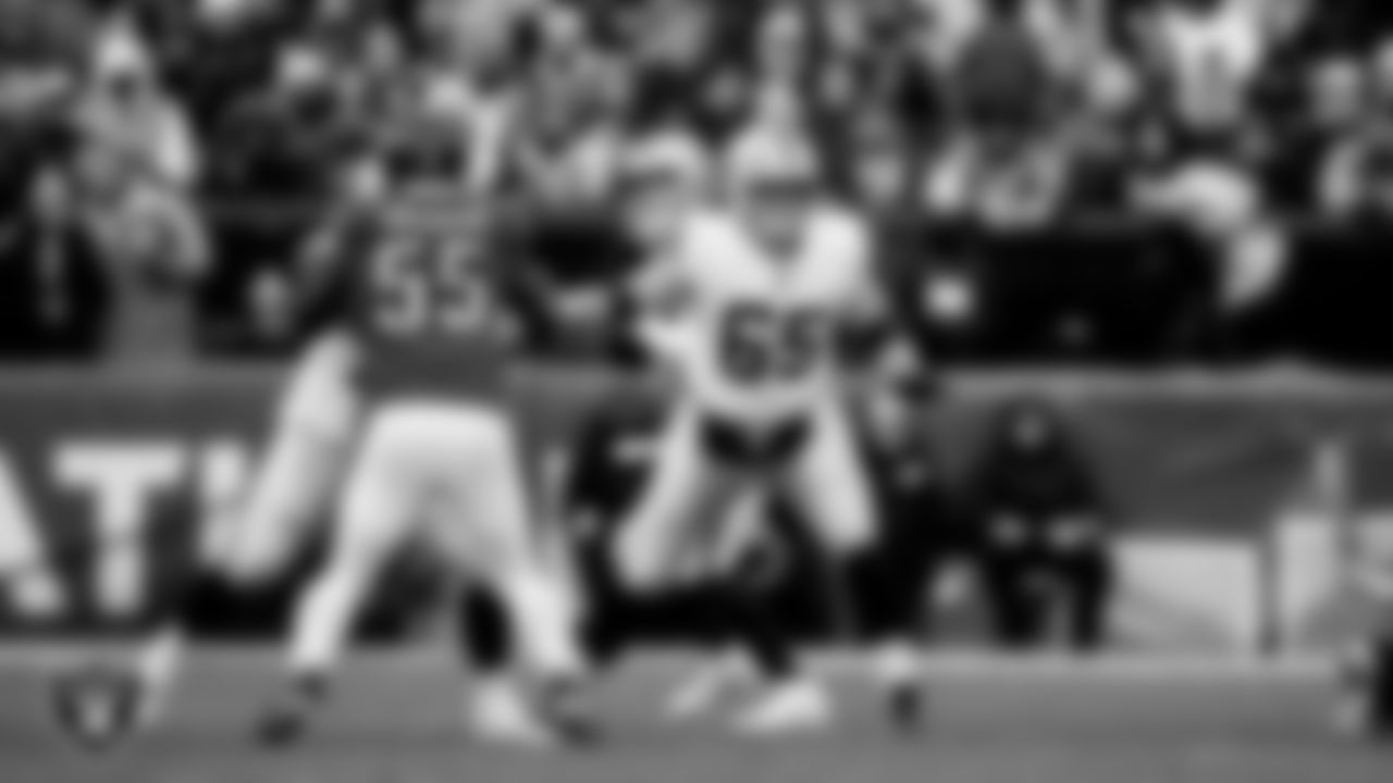 Las Vegas Raiders guard Alex Cappa (65) during the regular season away game against the Philadelphia Eagles at Lincoln Financial Field.
