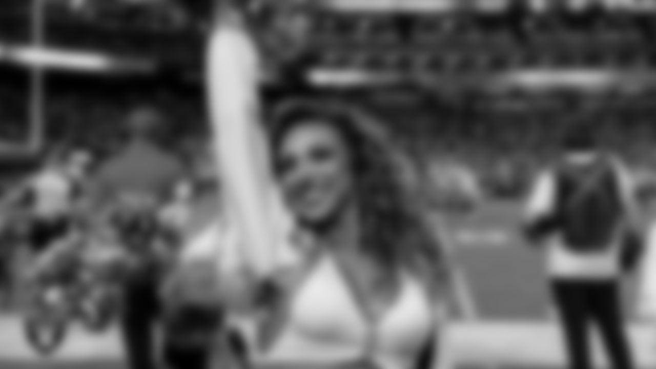 Raiderette Lexie on the sidelines during the regular season home game against the Dallas Cowboys at Allegiant Stadium.