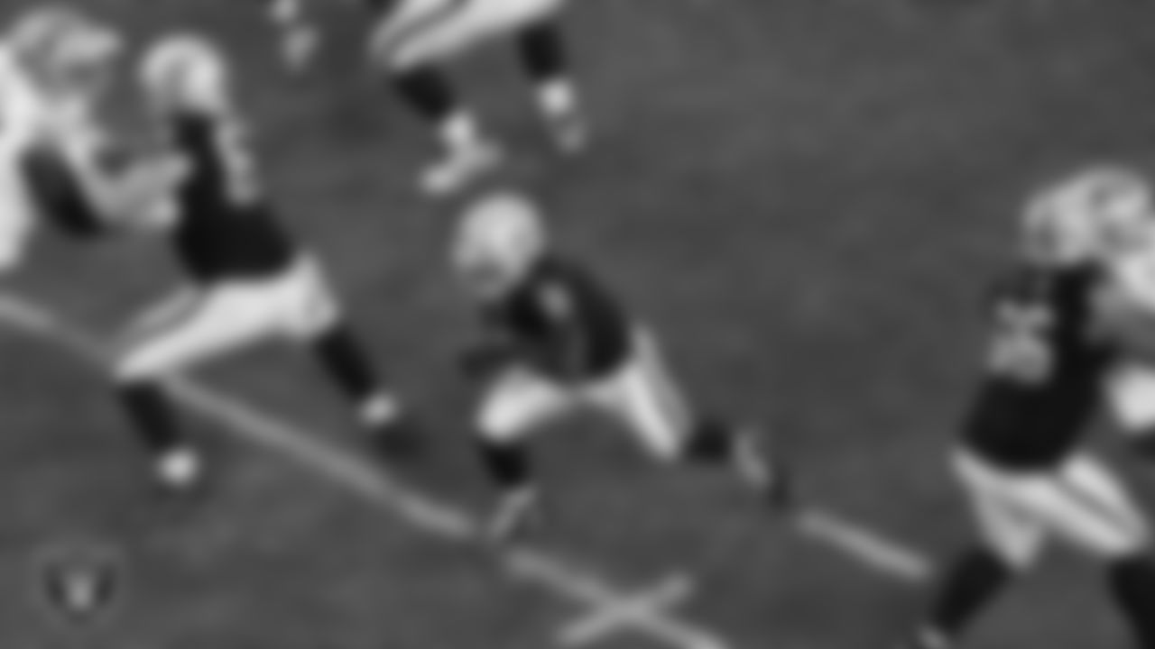 Las Vegas Raiders running back Ashton Jeanty (2) rushes during the regular season home game against the Dallas Cowboys at Allegiant Stadium.