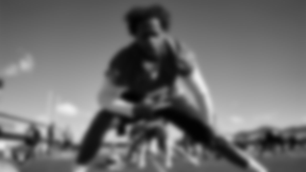 Las Vegas Raiders quarterback Geno Smith (7) during practice at Intermountain Health Performance Center.