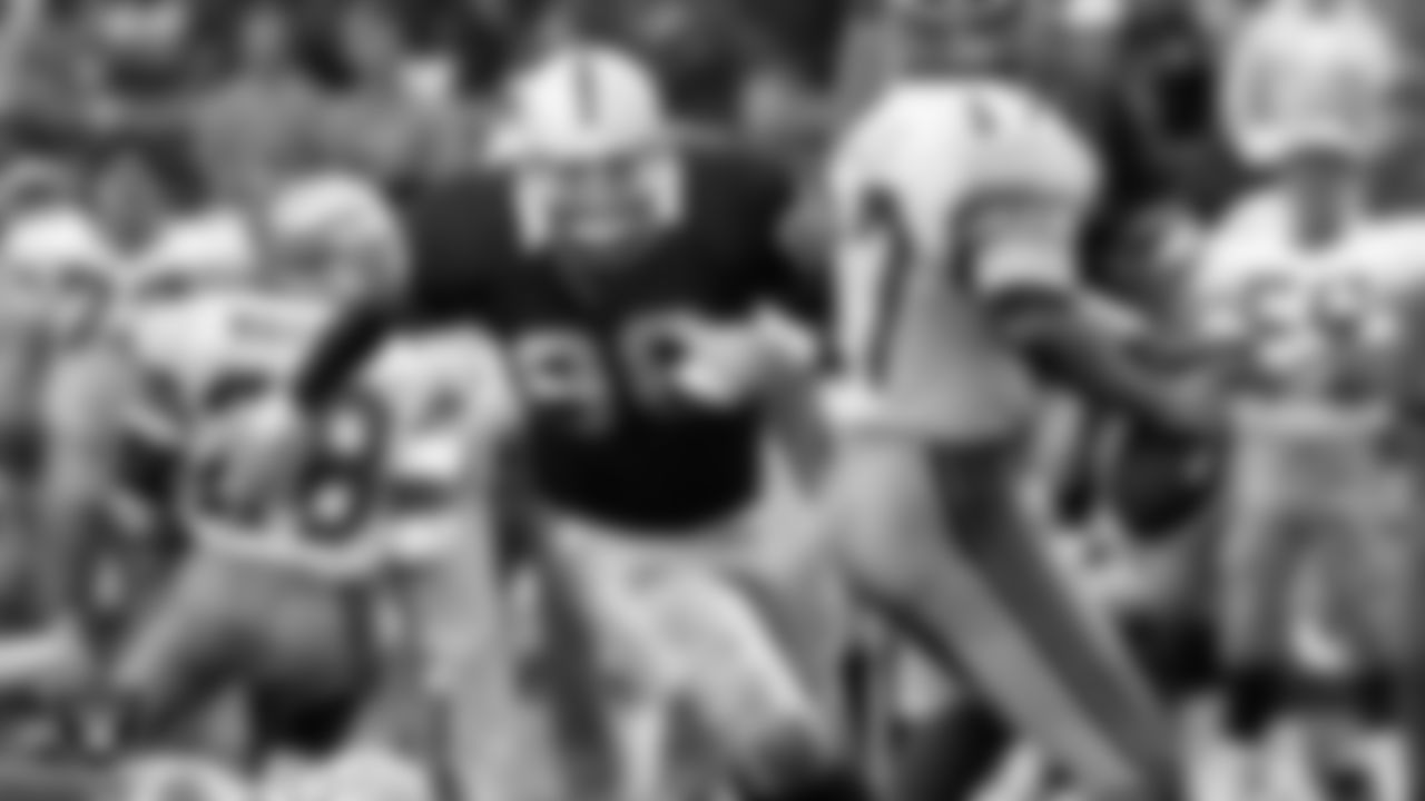 DT Malcolm Taylor (1987-88)
Tennessee State University
