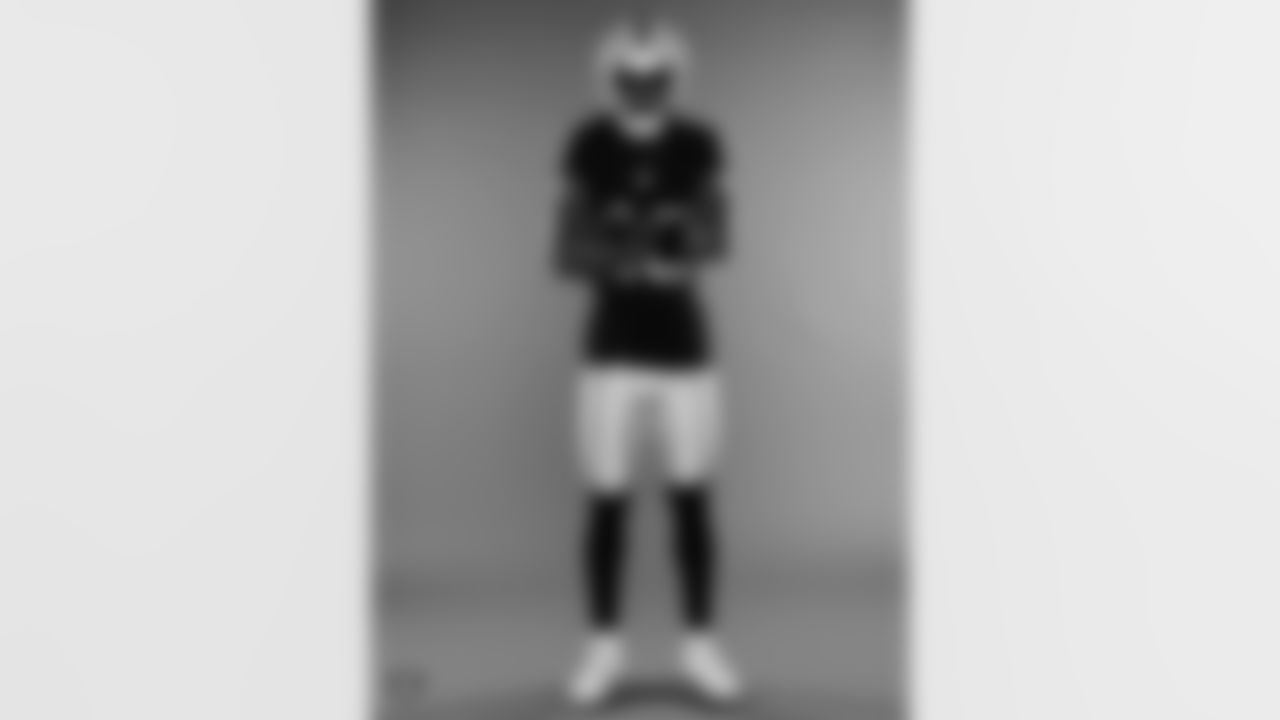 Las Vegas Raiders wide receiver Dont'e Thornton Jr. (10) poses for a photo at the 2025 Raiders Media Day.