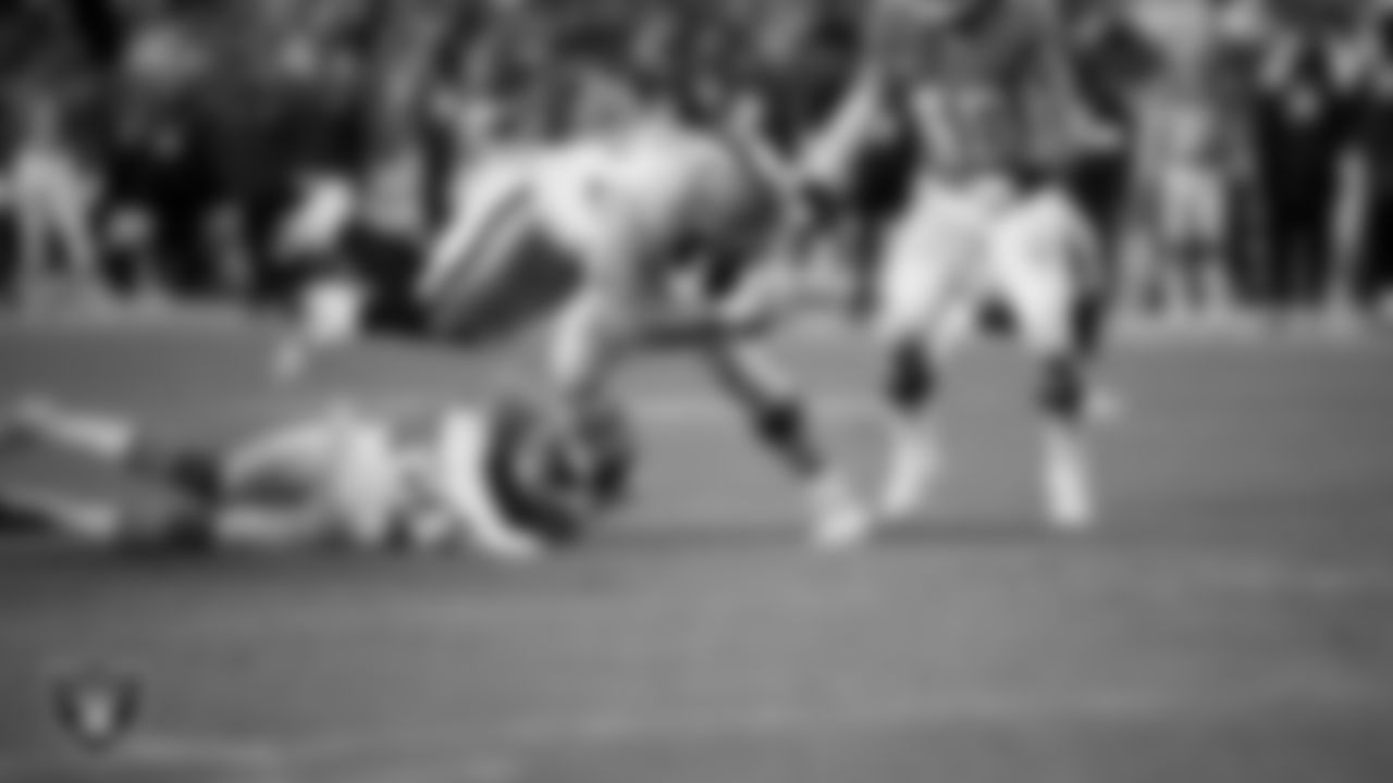 Las Vegas Raiders tight end Michael Mayer (87) during the regular season away game against the Denver Broncos at Empower Field at Mile High.