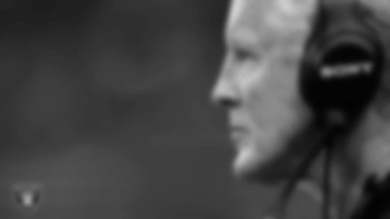 Las Vegas Raiders Head Coach Pete Carroll on the sidelines during the regular season home game against the Tennessee Titans at Allegiant Stadium.