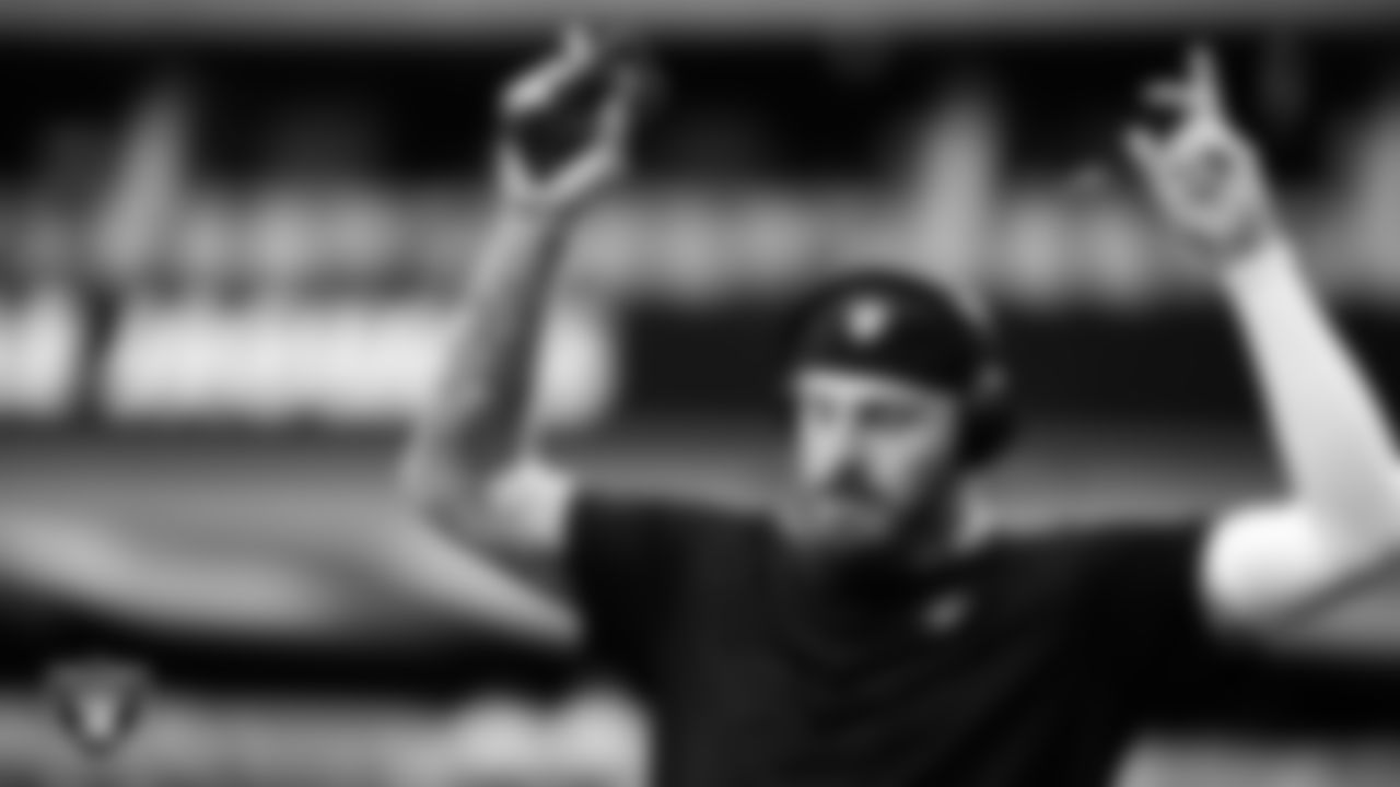 Las Vegas Raiders defensive end Maxx Crosby (98) warming up before the regular season home game against the Jacksonville Jaguars at Allegiant Stadium.