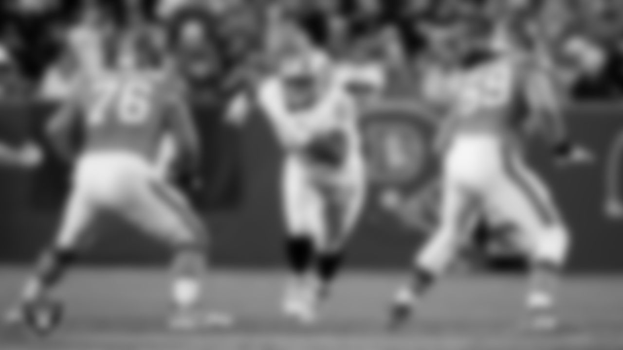 Las Vegas Raiders defensive tackle Jonah Laulu (96) during the regular season away game against the Denver Broncos at Empower Field at Mile High.