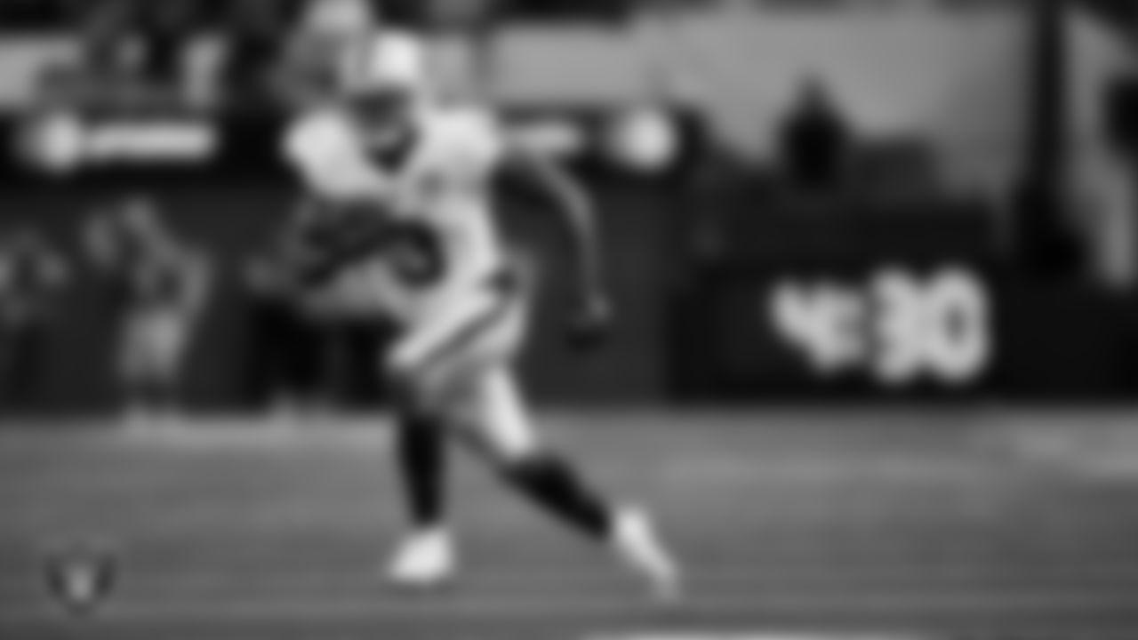 RB Zamir White
