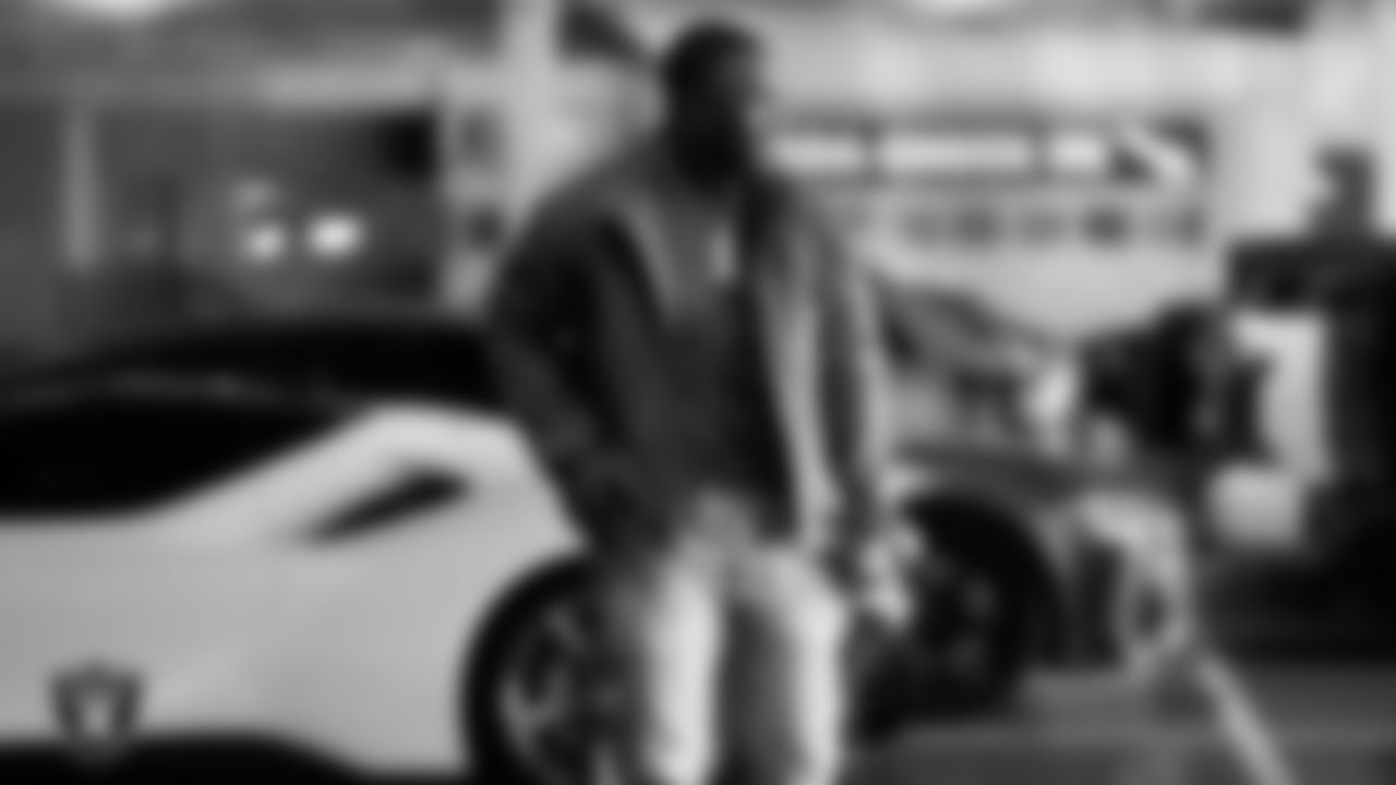 Las Vegas Raiders linebacker Devin White (45) arrives to the regular season home game against the New York Giants at Allegiant Stadium.