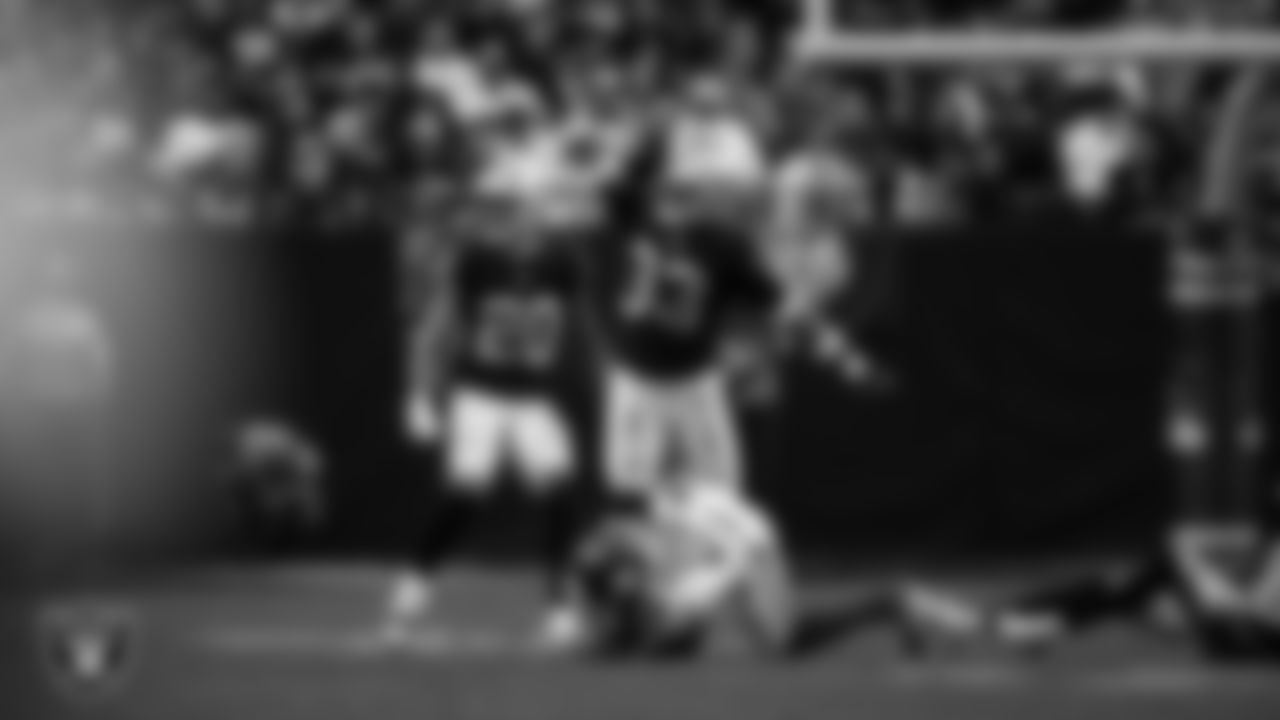 Las Vegas Raiders linebacker Jamal Adams (33) celebrates after making a tackle during the regular season home game against the New York Giants at Allegiant Stadium.