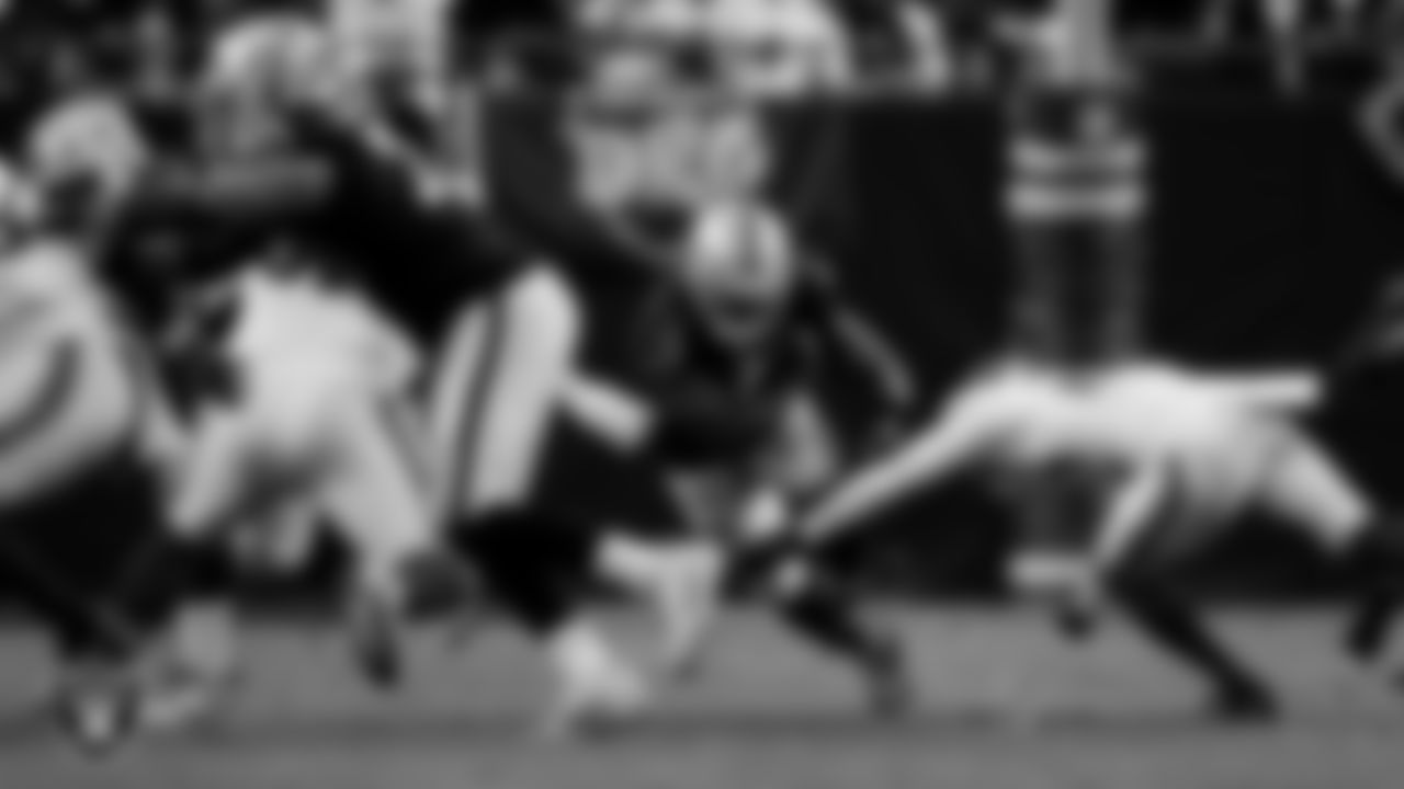 Las Vegas Raiders running back Zamir White (3) during the regular season home game against the New York Giants at Allegiant Stadium.