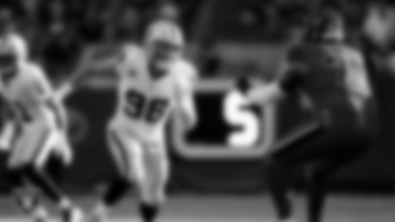 Las Vegas Raiders defensive end Maxx Crosby (98) during the regular season away game against the Houston Texans at NRG Stadium.