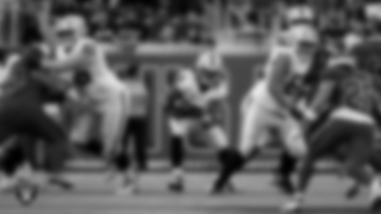 Las Vegas Raiders running back Ashton Jeanty (2) during the regular season away game against the Houston Texans at NRG Stadium.