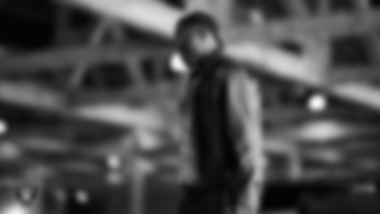 Las Vegas Raiders cornerback Darnay Holmes (30) arrives to the regular season home game against the Cleveland Browns at Allegiant Stadium.