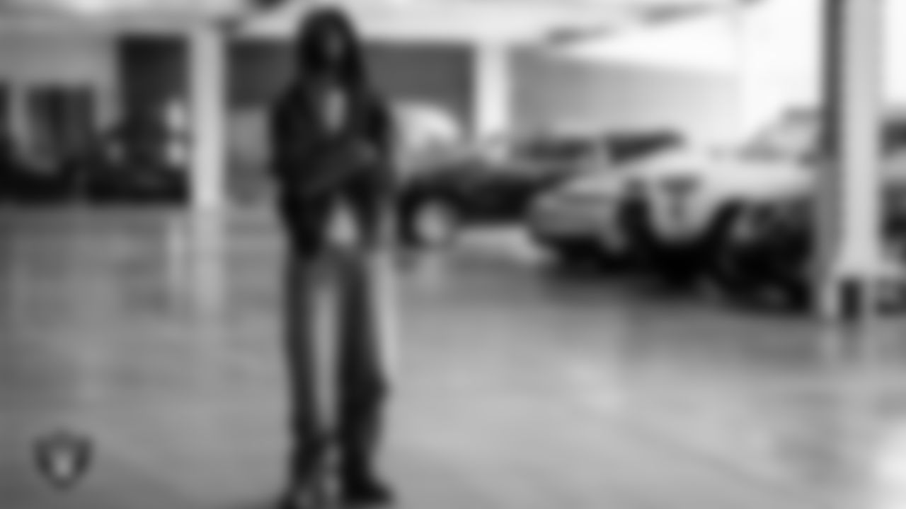 Las Vegas Raiders cornerback Eric Stokes (22) arrives to the regular season home game against the Denver Broncos at Allegiant Stadium.