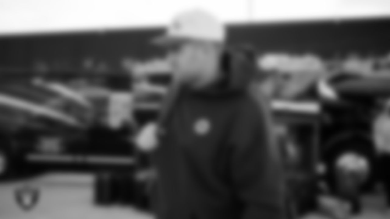 Las Vegas Raiders tight end Michael Mayer (87) departs for the regular season away game against the Houston Texans.