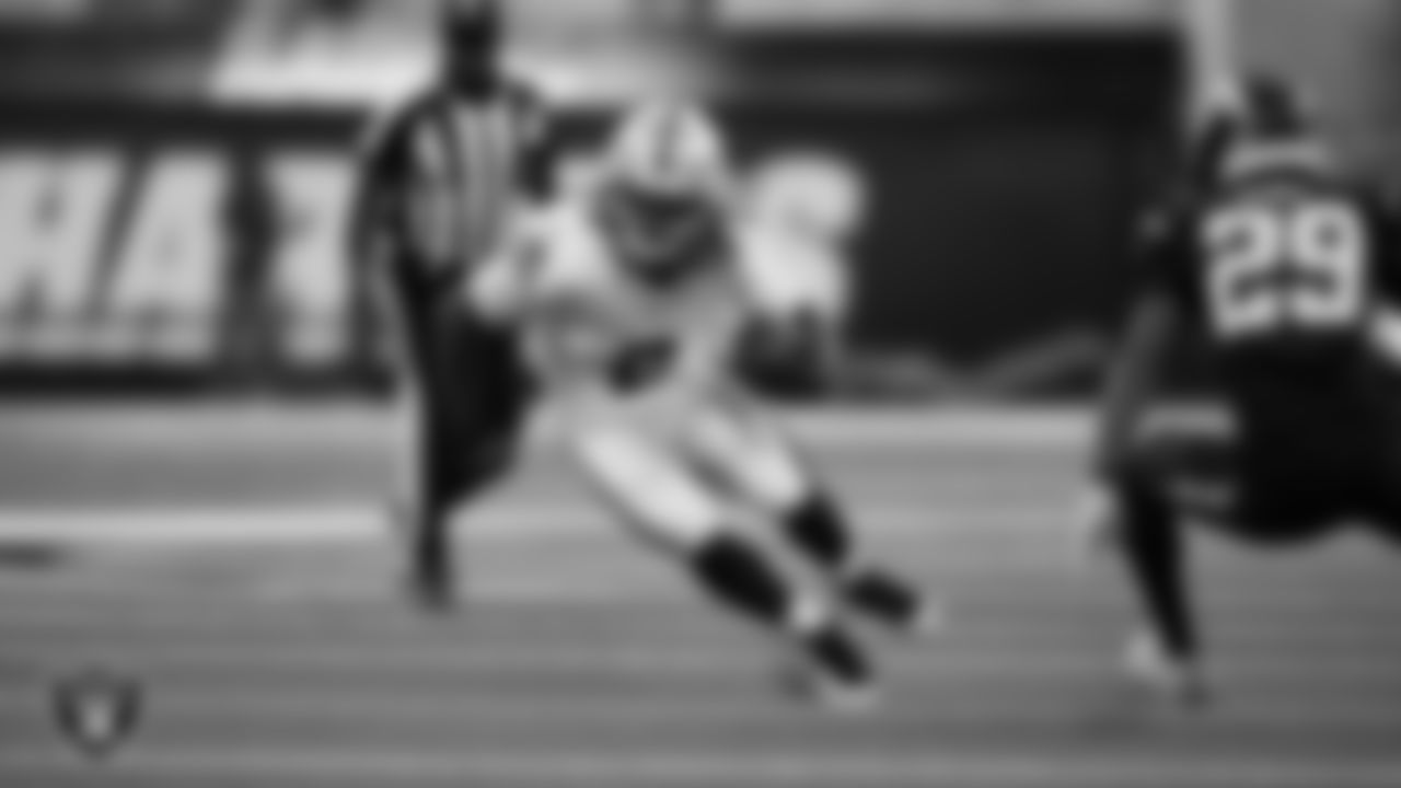 Las Vegas Raiders running back Ashton Jeanty (2) runs after making a catch during the regular season away game against the Los Angeles Chargers at SoFi Stadium.