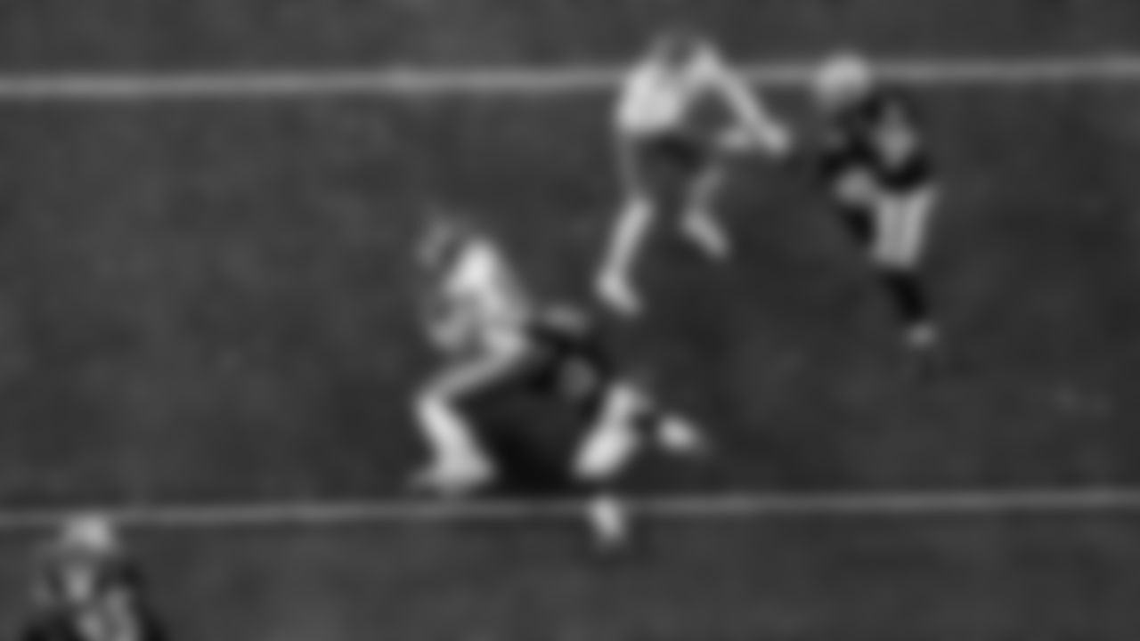 Las Vegas Raiders cornerback Darnay Holmes (30) during the regular season home game against the Kansas City Chiefs at Allegiant Stadium.