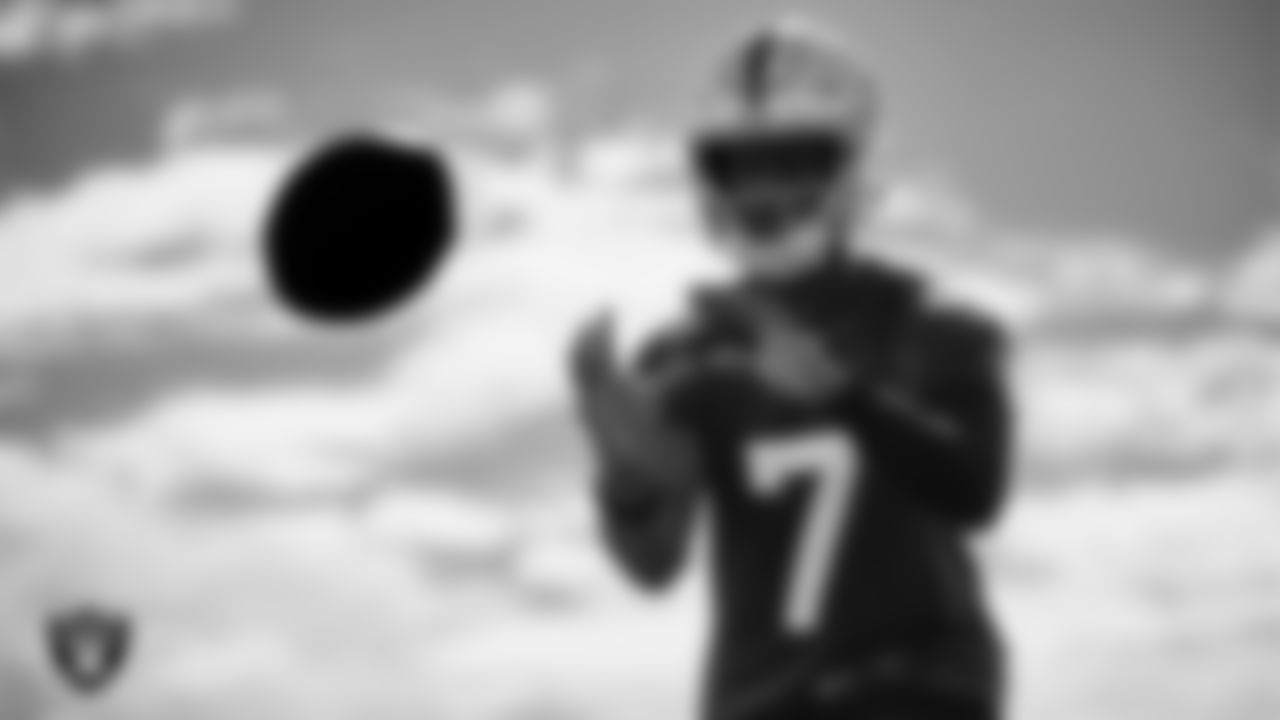 Las Vegas Raiders quarterback Geno Smith (7) during practice at Intermountain Health Performance Center.