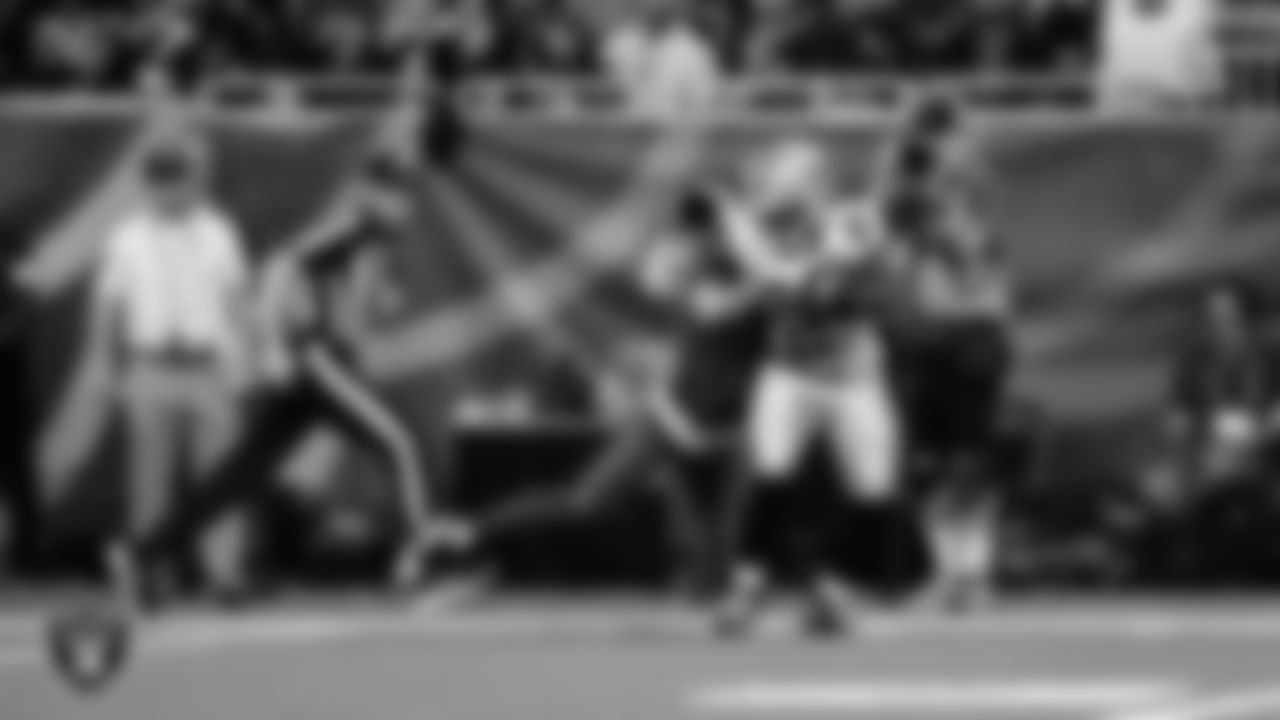 Las Vegas Raiders running back Ashton Jeanty (2) runs after making a 60-yard touchdown catch during the regular season away game against the Houston Texans at NRG Stadium.