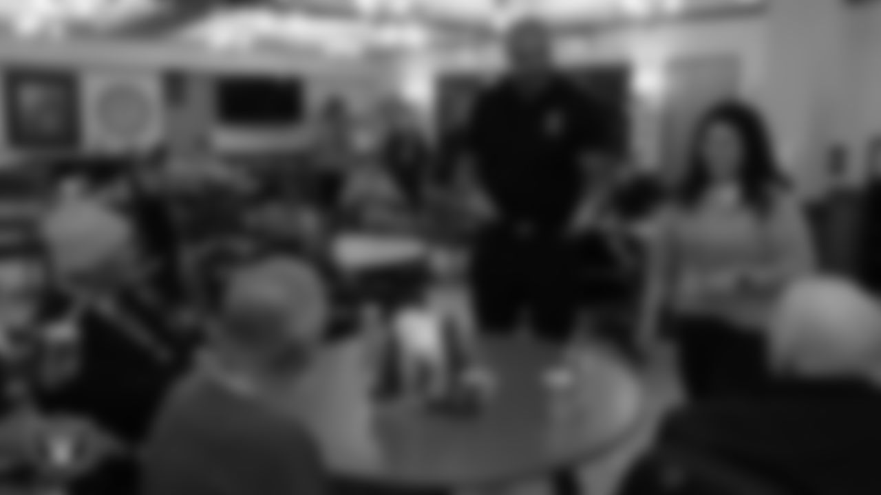 Las Vegas Raiders alumnus Grant Irons speaks to veterans during the annual Cox Salute to Service Tailgate at Southern Nevada State Veterans Home.