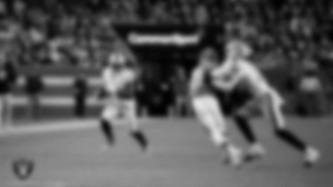 Las Vegas Raiders running back Raheem Mostert (31) during the regular season away game against the Denver Broncos at Empower Field at Mile High.