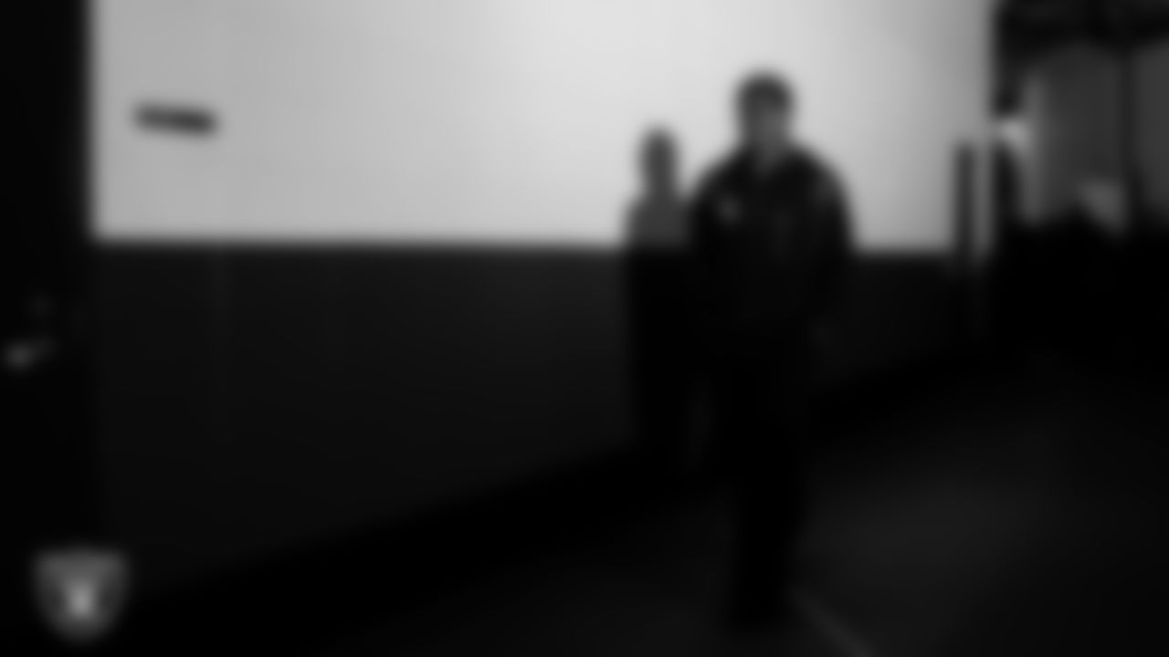 Las Vegas Raiders cornerback Darnay Holmes (30) arrives to the regular season away game against the Philadelphia Eagles at Lincoln Financial Field.