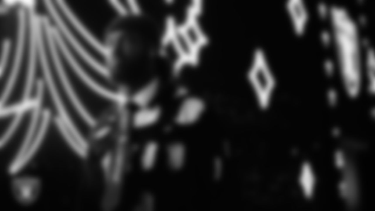 Las Vegas Raiders tight end Ian Thomas (80) arrives to the regular season home game against the New York Giants at Allegiant Stadium.