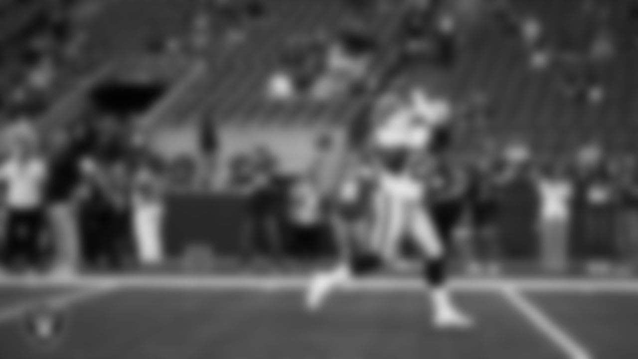Las Vegas Raiders running back Ashton Jeanty (2) warming up before the preseason away game against the Seattle Seahawks at Lumen Field.
