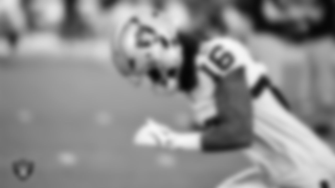 Las Vegas Raiders wide receiver Jakobi Meyers (16) warming up before the preseason away game against the Arizona Cardinals at State Farm Stadium.