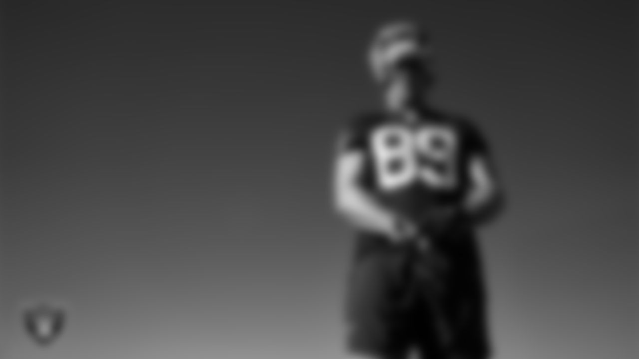 Las Vegas Raiders tight end Brock Bowers (89) during practice at Intermountain Health Performance Center.