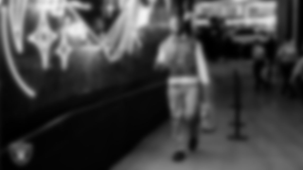 Las Vegas Raiders tight end Ian Thomas (80) arrives to the regular season home game against the Cleveland Browns at Allegiant Stadium.