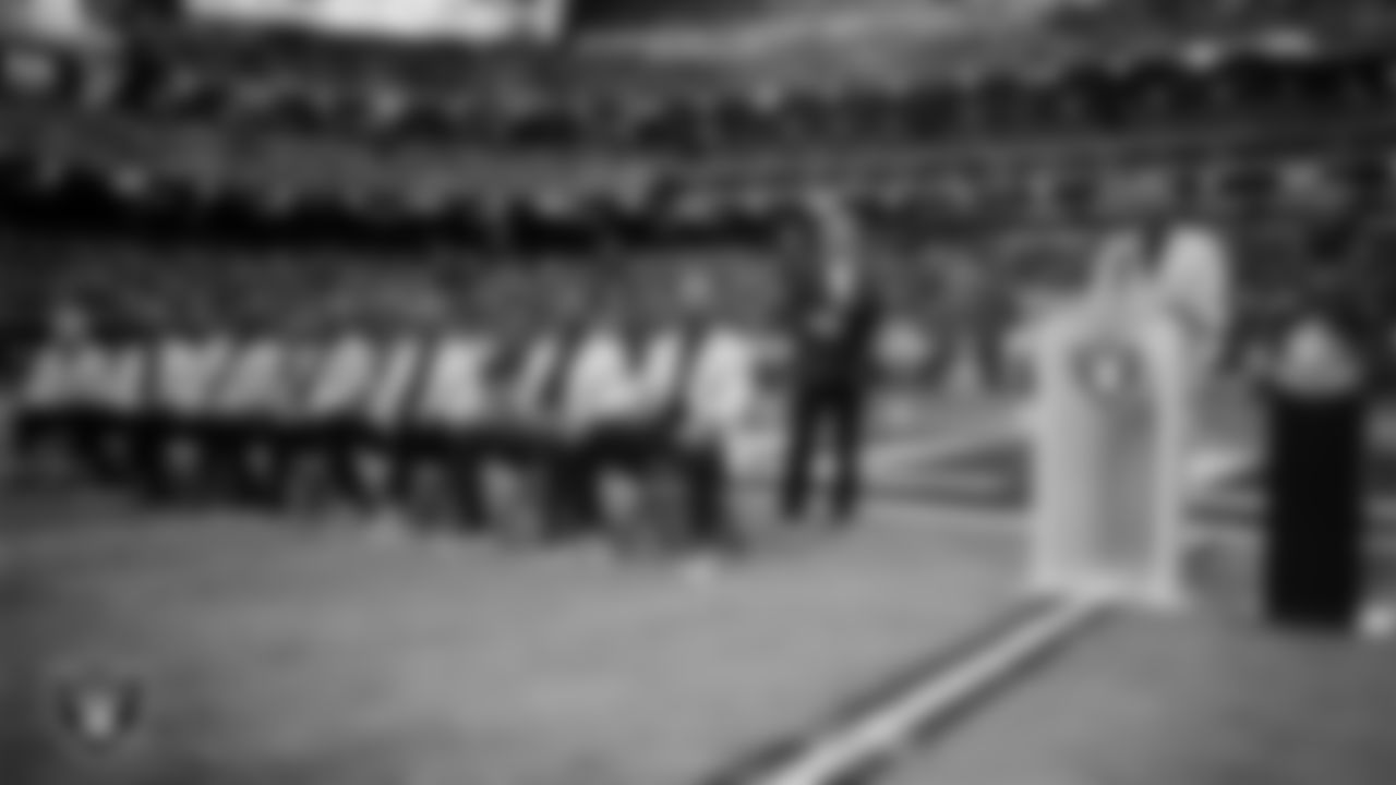 Las Vegas Raiders alumnus Eric Allen speaks after being presented with his Ring of Excellence during a ceremony during halftime of the Raiders' regular season home game against the Tennessee Titans at Allegiant Stadium.