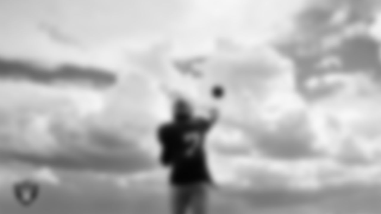 Las Vegas Raiders quarterback Geno Smith (7) during practice at Intermountain Health Performance Center.