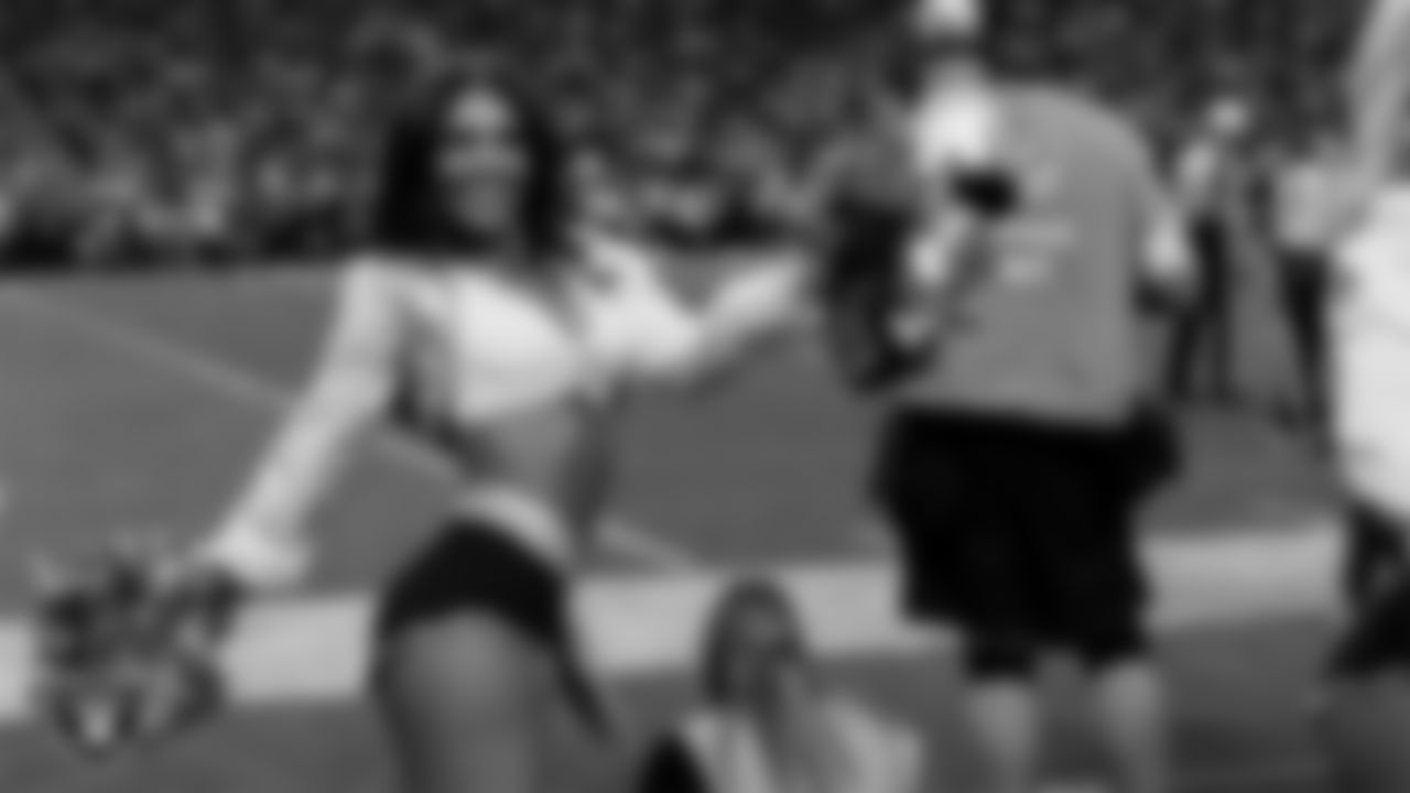 Raiderette Ashtin on the sidelines during the regular season home game against the Jacksonville Jaguars at Allegiant Stadium.