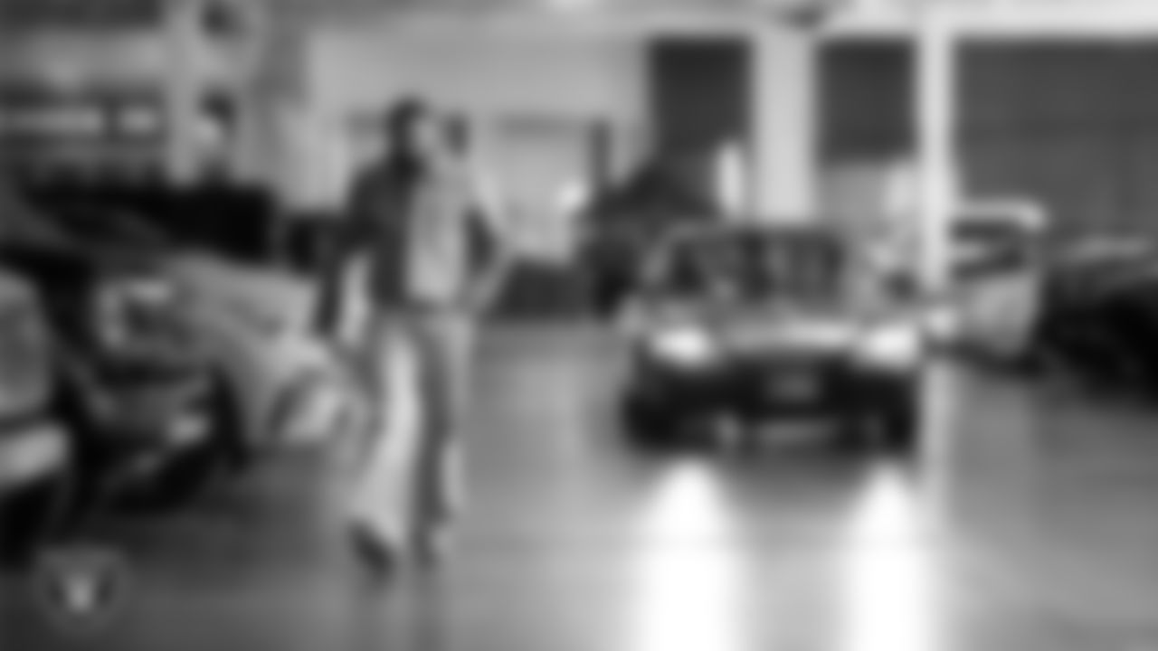 Las Vegas Raiders linebacker Jamal Adams (33) arrives to the regular season home game against the Cleveland Browns at Allegiant Stadium.