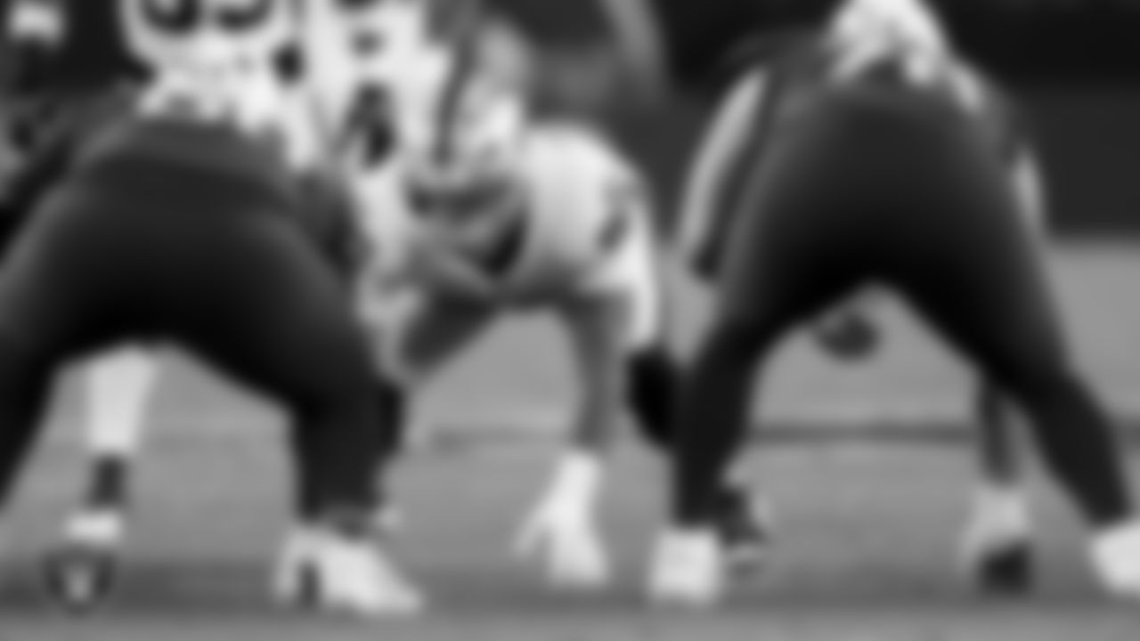 Las Vegas Raiders defensive tackle Jonah Laulu (96) during the preseason away game against the Arizona Cardinals at State Farm Stadium.