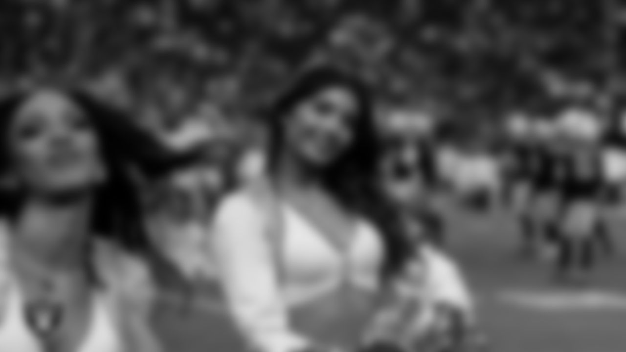 Raiderette Maddie on the sidelines during the regular season home game against the Kansas City Chiefs at Allegiant Stadium.