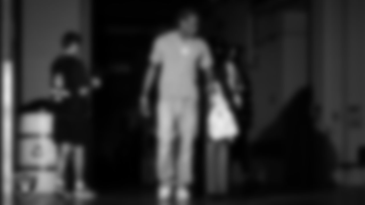 Las Vegas Raiders safety Terrell Edmunds (28) arrives to the regular season away game against the Indianapolis Colts at Lucas Oil Stadium.