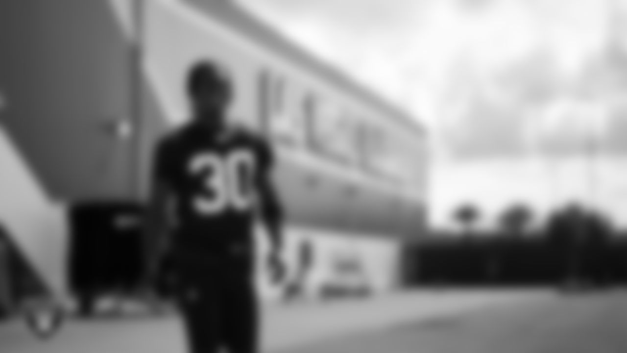 Las Vegas Raiders cornerback Darnay Holmes (30) at a workout during phase two of the offseason program at Intermountain Health Performance Center.
