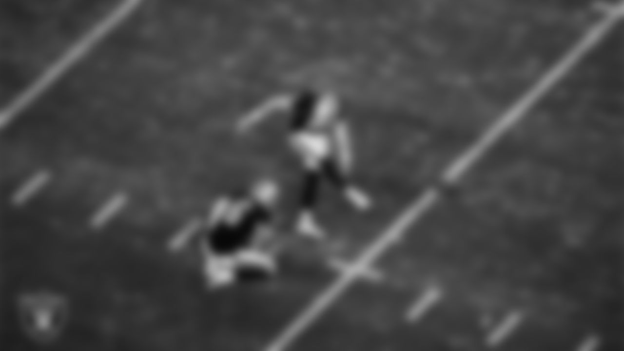 Las Vegas Raiders kicker Daniel Carlson (2) kicks a 41-yard field goal during the regular season home game against the New York Jets at Allegiant Stadium.