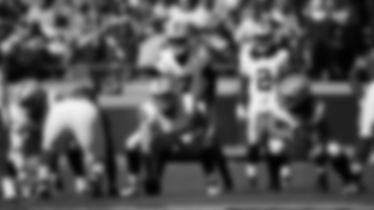 The Las Vegas Raiders offense lines up before the snap during the regular season away game against the Kansas City Chiefs at GEHA Field at Arrowhead Stadium.