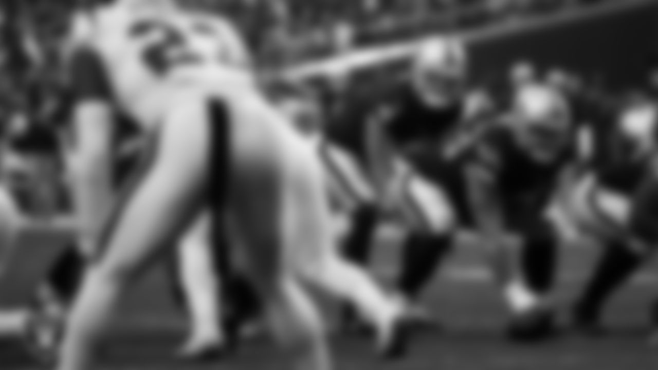 Las Vegas Raiders quarterback Derek Carr (4) and center Andre James (68) line up before the snap during the regular season home game against the Houston Texans at Allegiant Stadium, Sunday, October 23, 2022, in Las Vegas, Nev.