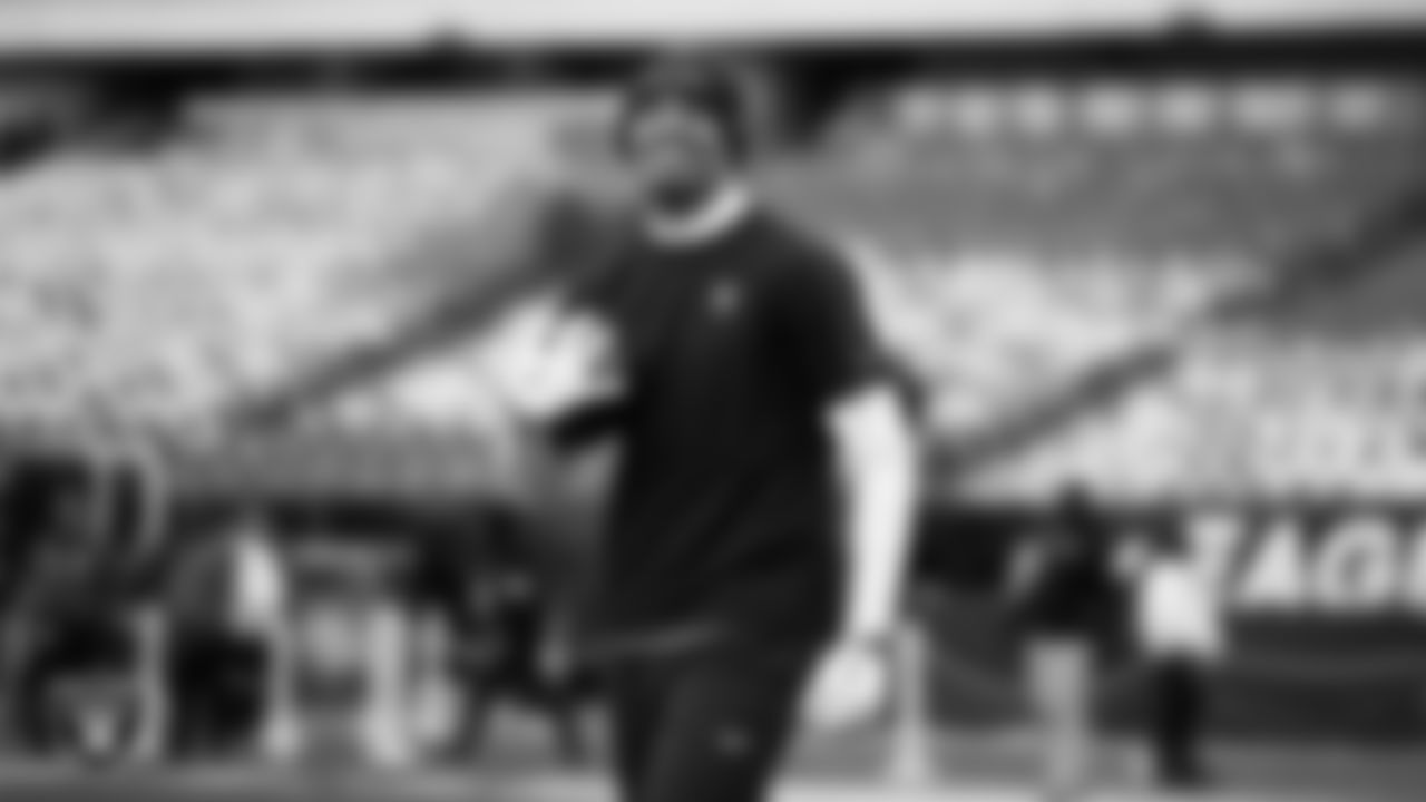 Las Vegas Raiders safety Isaiah Pola-Mao (20) warming up before the regular season away game against the Philadelphia Eagles at Lincoln Financial Field.