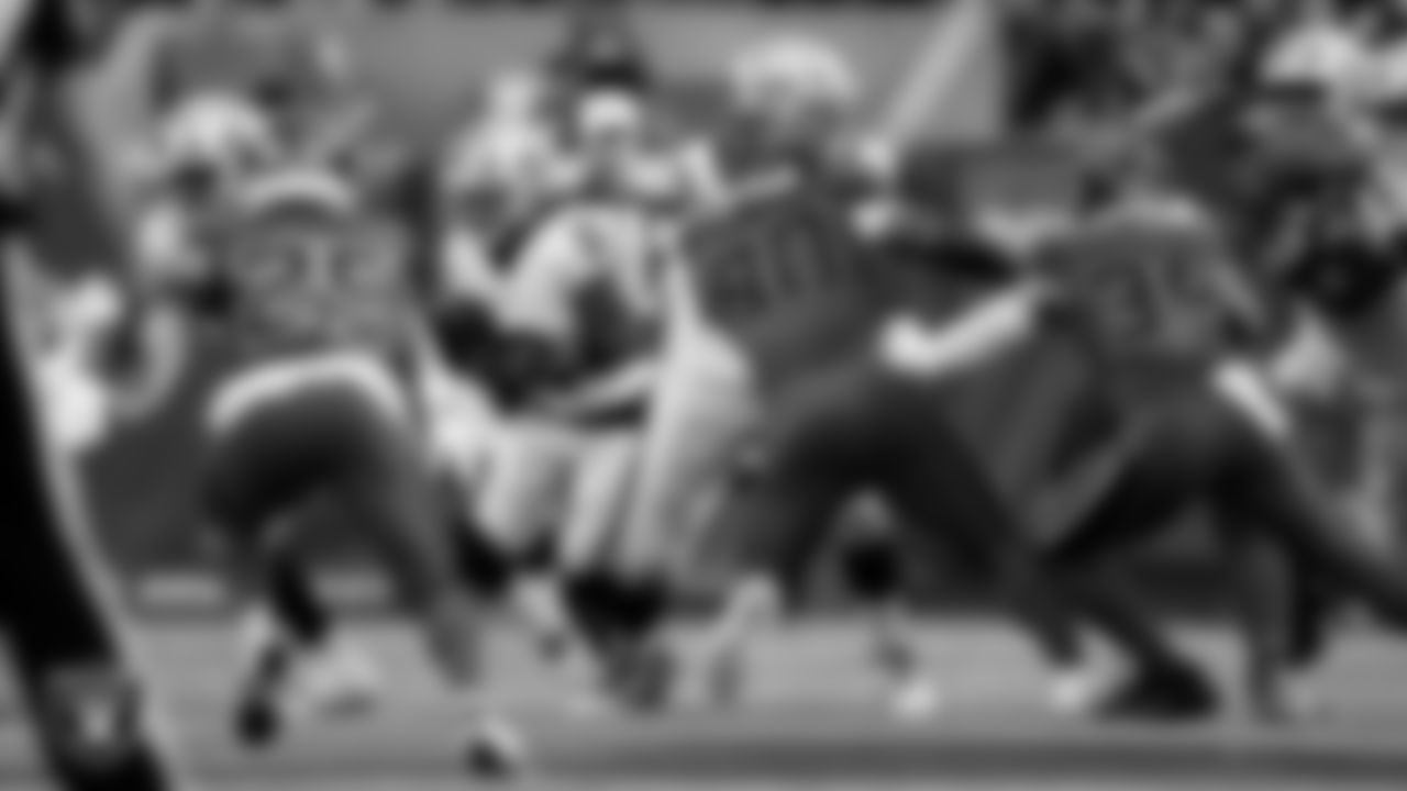 Las Vegas Raiders running back Ashton Jeanty (2) during the regular season away game against the Houston Texans at NRG Stadium.