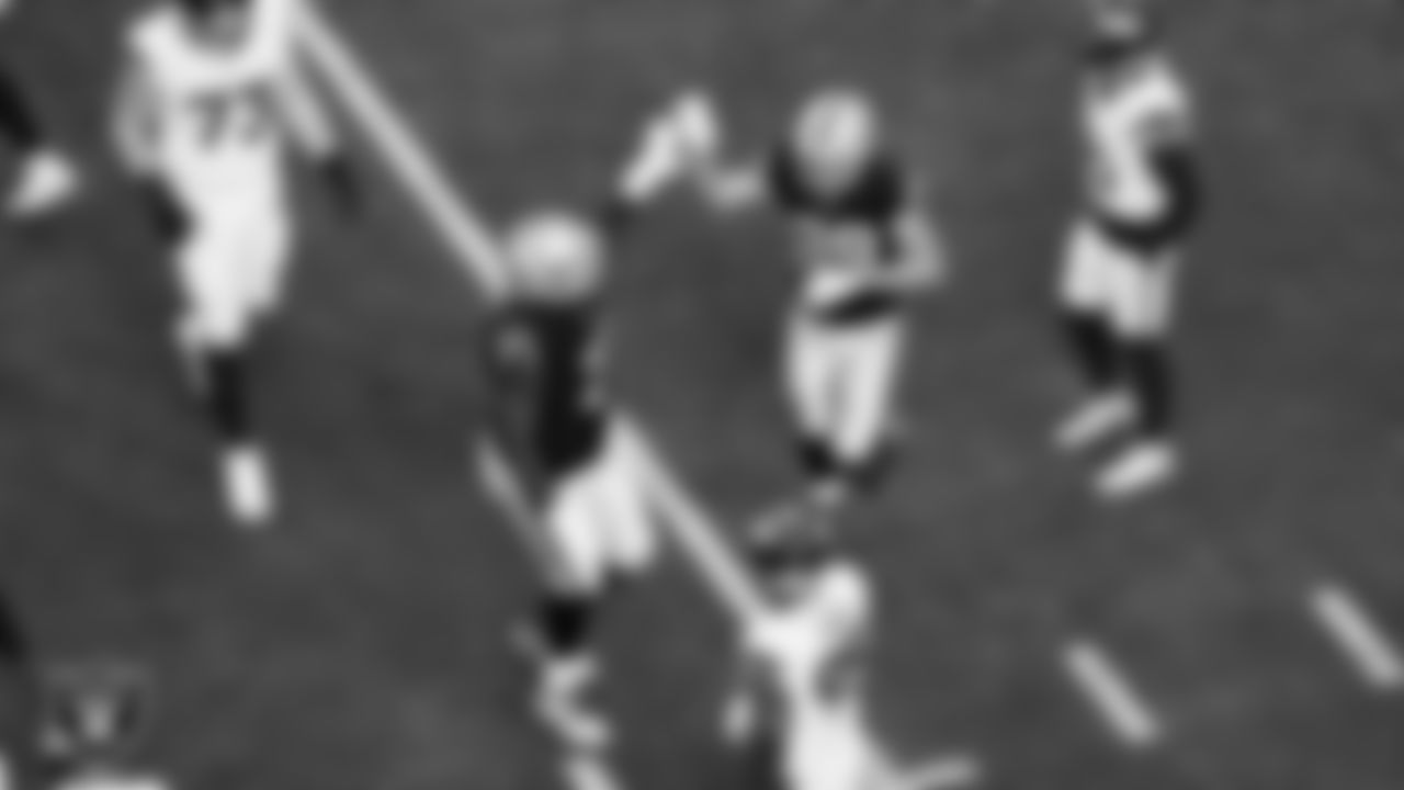 Las Vegas Raiders tight end Brock Bowers (89) celebrates with tackle DJ Glaze (71) after making a 15-yard touchdown catch during the regular season home game against the Denver Broncos at Allegiant Stadium.