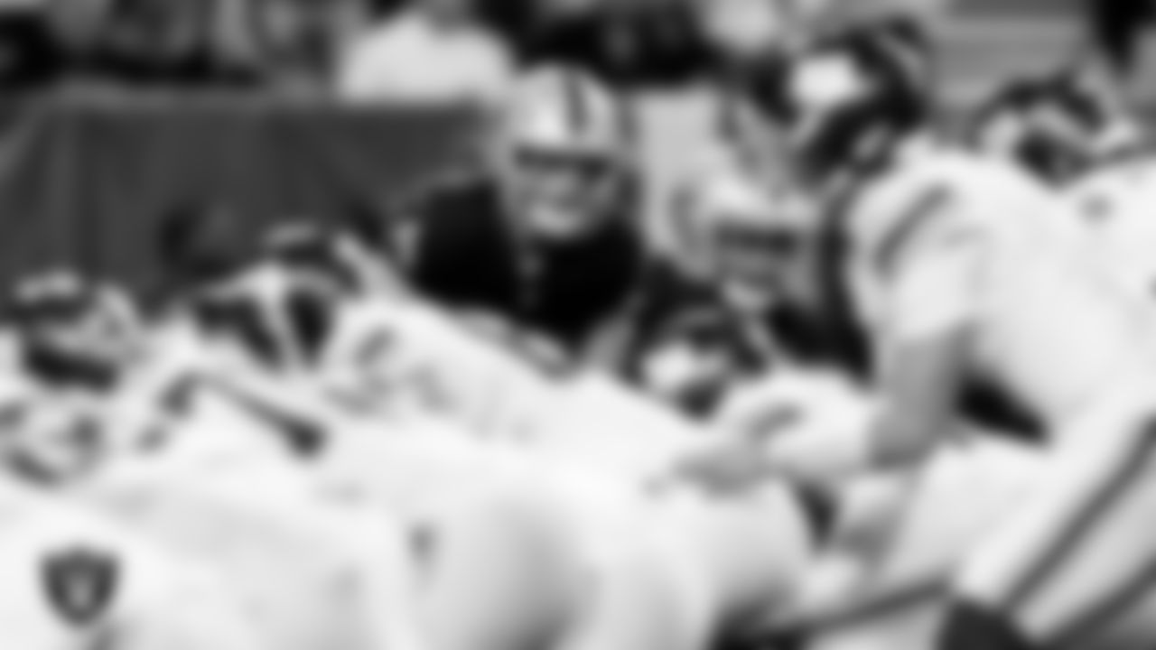 Las Vegas Raiders linebacker Tommy Eichenberg (44) during the regular season home game against the New York Giants at Allegiant Stadium.