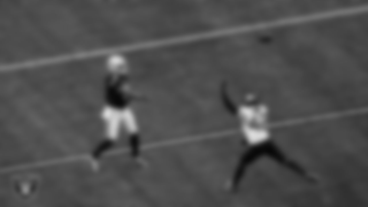 Las Vegas Raiders quarterback Geno Smith (7) passes during the regular season home game against the Jacksonville Jaguars at Allegiant Stadium.